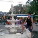 ,   Tudor, 33 ,   