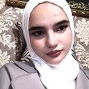  ,   Fatimat, 18 ,   ,   