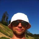  ,   Elguapo, 44 ,   