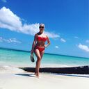  ,   Elena, 42 ,   c 