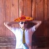  ,   Niko, 39 ,   