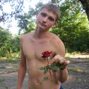  ,   Ange, 33 ,   