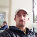 ,   Yanis, 28 ,  