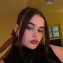  ,   Lili Bloom, 32 ,  