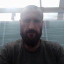  ,   Viktor, 49 ,     , c 