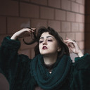  ,   Jana, 28 ,  