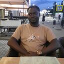  ,   Oluwaloni, 34 ,   ,   