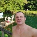  ,   Denis, 32 ,   ,   , c , 