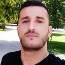  ,   M, 32 ,     