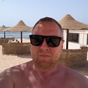  ,   NIKI, 42 ,     , c 