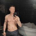  ,   Maxim, 38 ,   ,   , c 