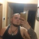  ,   Viktor, 30 ,   c 