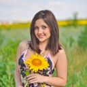  ,   Alina, 32 ,   