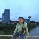  ,   Dior, 32 ,     , c 