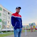 ,   Denis, 33 ,     