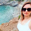  ,   Kate, 37 ,   