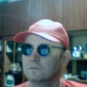  ,   Lennon, 40 ,     , c 