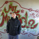  ,   F0zer, 33 ,  