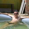  ,   Udgeen, 43 ,     , c 
