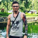  ,   Denis, 37 ,   ,   , c 
