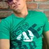  ,   Josy, 32 ,   