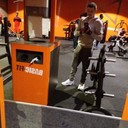  ,   Valentino, 31 ,   ,   , c 