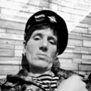  ,   Alex, 42 ,   c , 