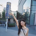  ,   Minni, 20 ,   