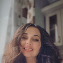  ,   Mia, 32 ,   ,   