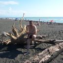  ,   Aleko, 43 ,  