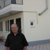  ,   Ivar, 69 ,   