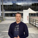  Essen,   , 37 ,     , c 