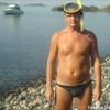  -,   Viktory2579, 46 ,   