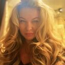  ,   Elle, 47 ,     , c 