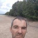  ,   Robert, 48 ,   