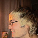  ,   Valentino, 33 ,   