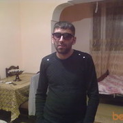  ,   Serge, 38 ,   