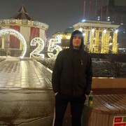  ,  Artem, 27