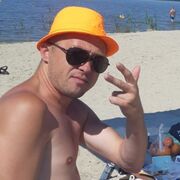  ,   Nikolay, 39 ,   ,   