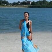  ,   Elena, 44 ,   ,   