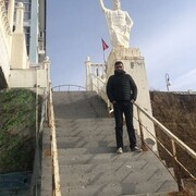  ,   Tyom, 35 ,   ,   