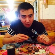  ,  Marat, 34