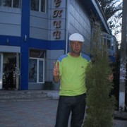  ,   Maksen, 53 ,  