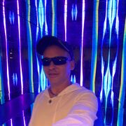  ,  Ruslan, 32
