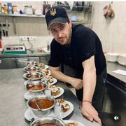  ,  Aleks, 41