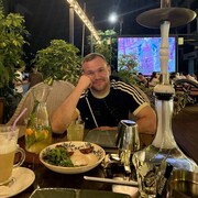  ,   David, 30 ,     , c 