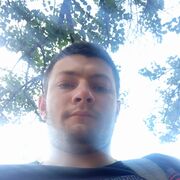  ,  Tolya, 32