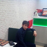  ,   Adam, 29 ,   ,   