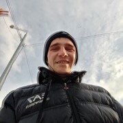  ,   Denis, 24 ,   ,   , c 