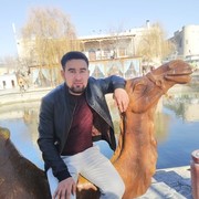  ,  Amir be, 34